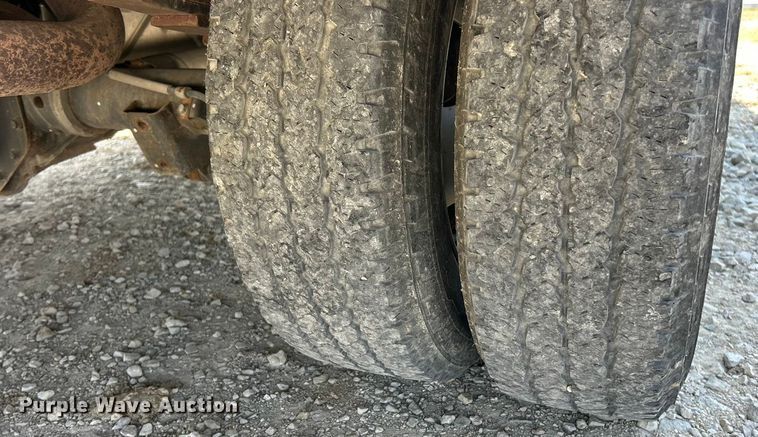 image for item ET3147 2019 Chevrolet Express utility van