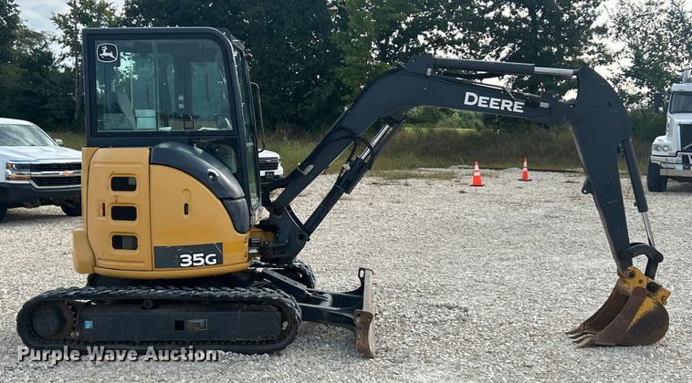 EXCAVADORA 2017 JOHN DEERE 35G