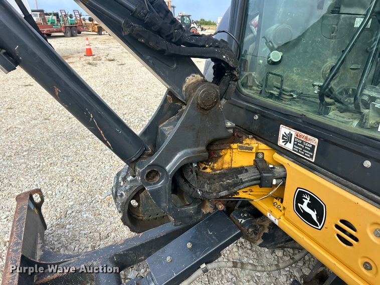 image for item ET3148 2017 John Deere 35G mini excavator