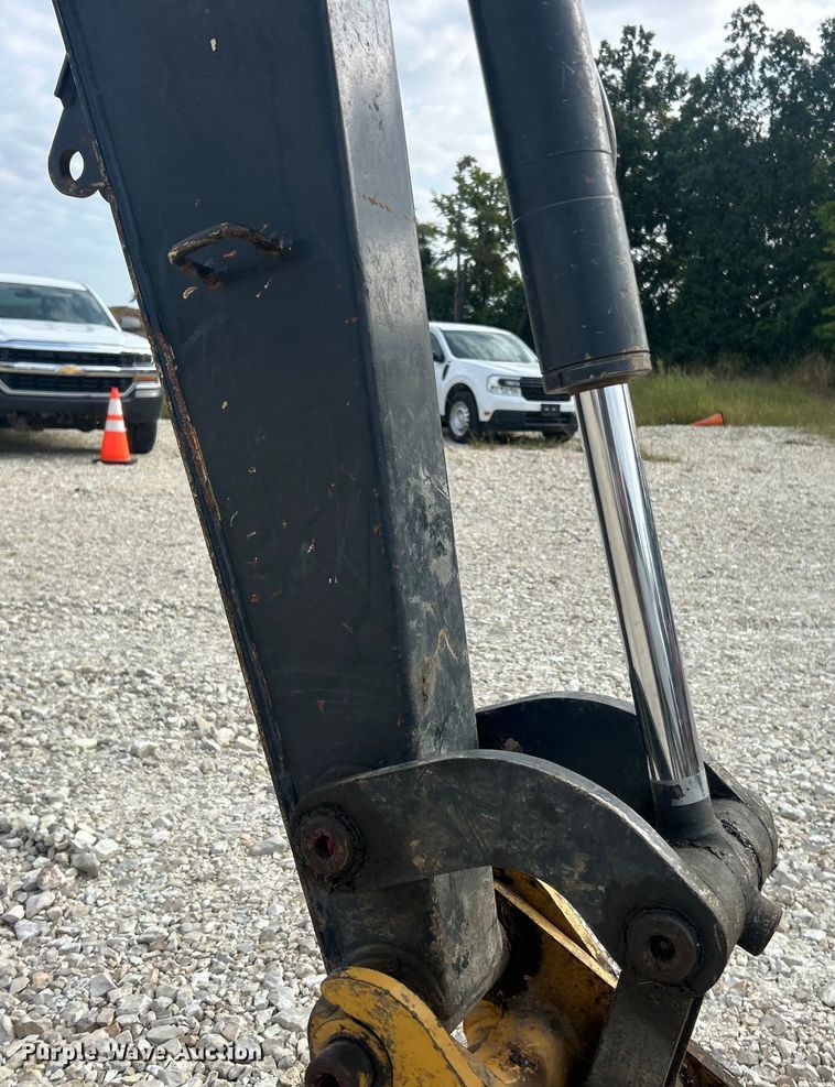 image for item ET3148 2017 John Deere 35G mini excavator