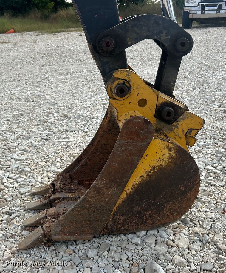 image for item ET3148 2017 John Deere 35G mini excavator
