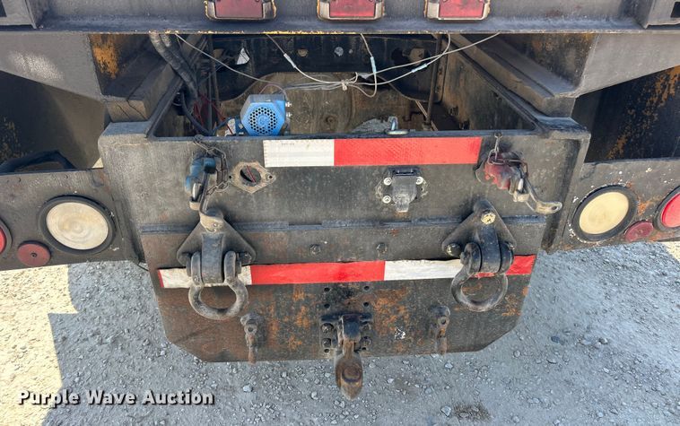 image for item ET3149 1993 International 4900 reel truck