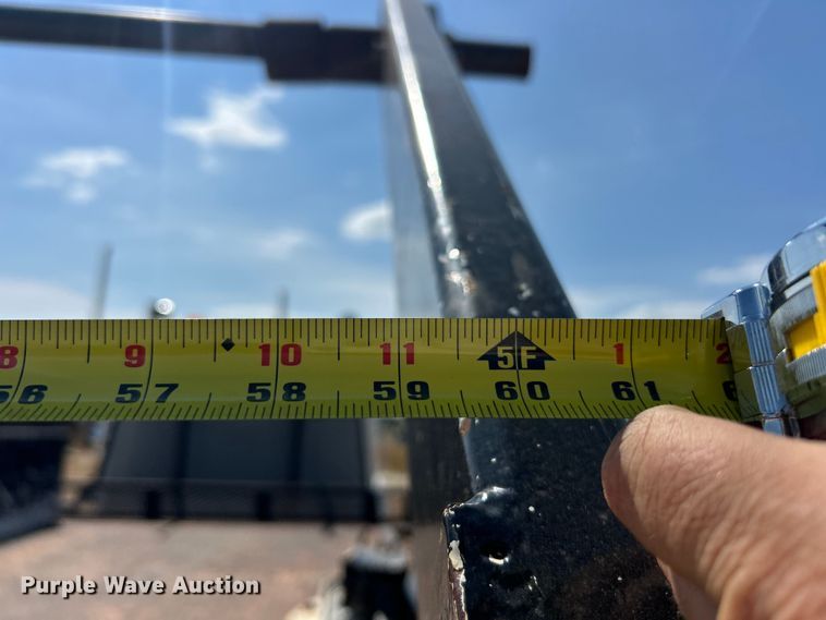 image for item ET3149 1993 International 4900 reel truck