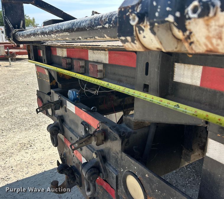 image for item ET3149 1993 International 4900 reel truck