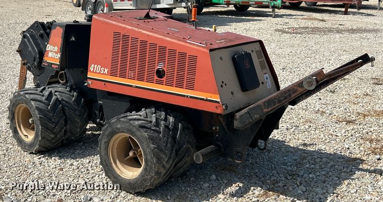 image for item ET3152 2008 Ditch Witch 410SX vibratory cable plow