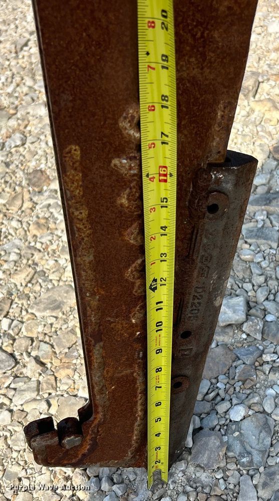 image for item ET3152 2008 Ditch Witch 410SX vibratory cable plow