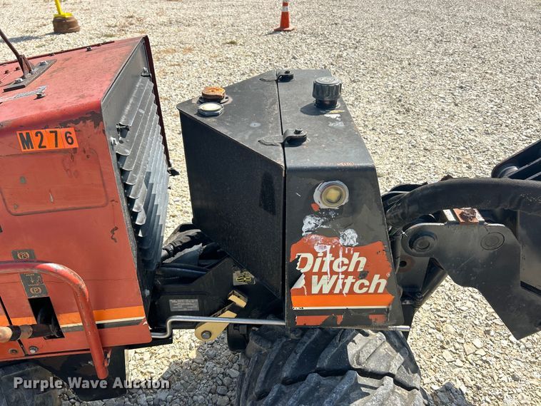 image for item ET3152 2008 Ditch Witch 410SX vibratory cable plow