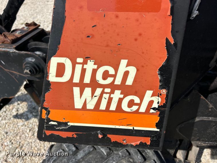 image for item ET3152 2008 Ditch Witch 410SX vibratory cable plow