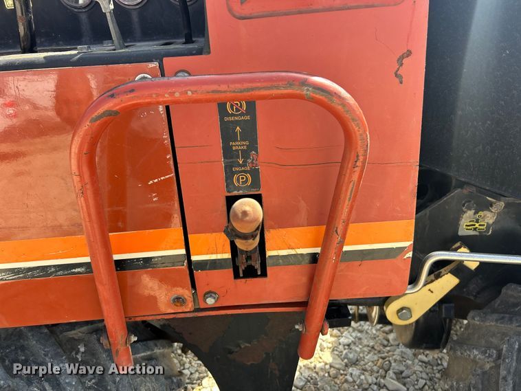 image for item ET3152 2008 Ditch Witch 410SX vibratory cable plow