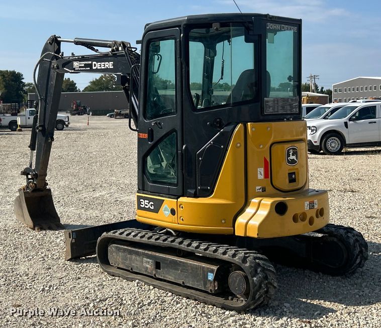 image for item ET3156 2021 John Deere 35G mini excavator