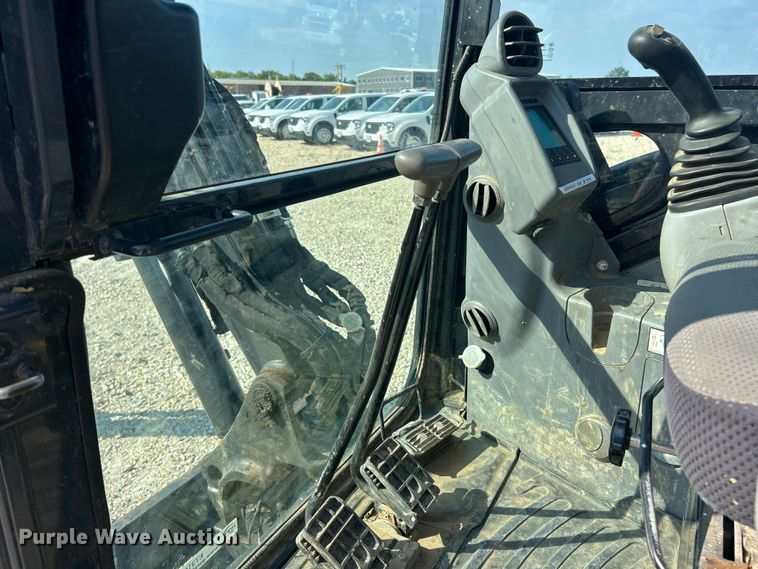 image for item ET3156 2021 John Deere 35G mini excavator