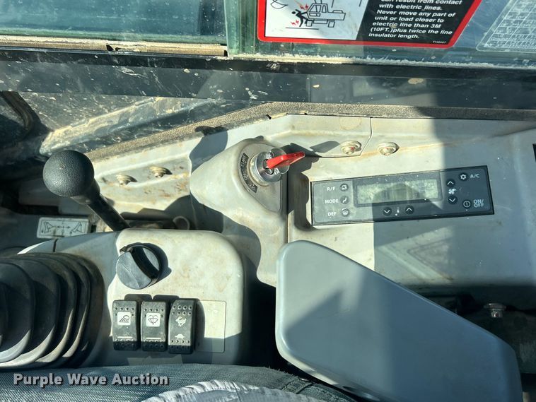 image for item ET3156 2021 John Deere 35G mini excavator