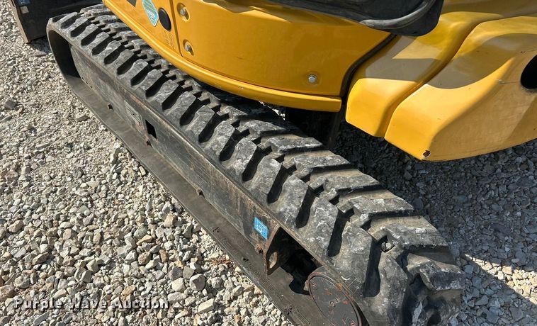 image for item ET3156 2021 John Deere 35G mini excavator