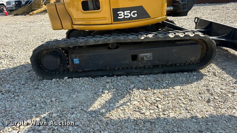 image for item ET3156 2021 John Deere 35G mini excavator