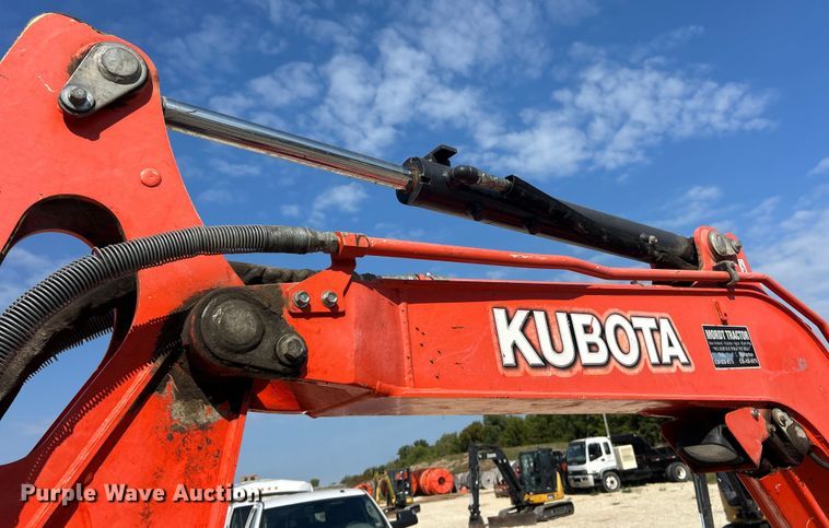 image for item ET3157 2017 Kubota KX040-4 mini excavator