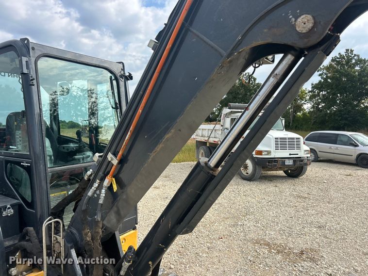 image for item ET3159 2020 John Deere 60G mini excavator