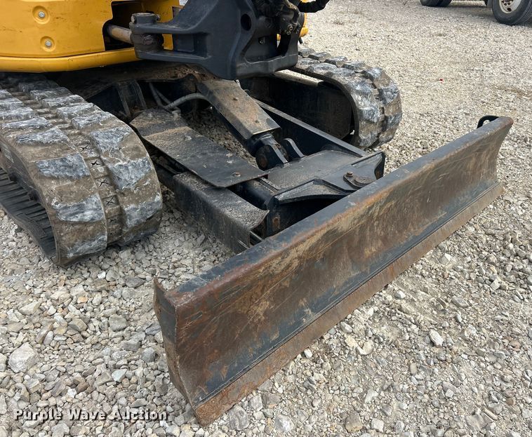 image for item ET3159 2020 John Deere 60G mini excavator