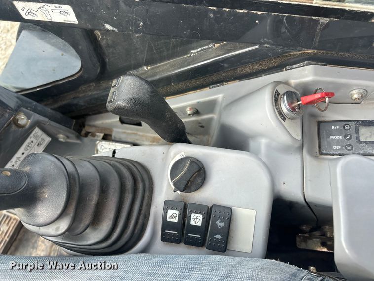 image for item ET3159 2020 John Deere 60G mini excavator