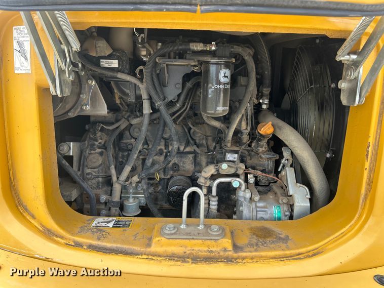 image for item ET3159 2020 John Deere 60G mini excavator