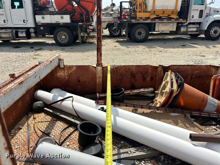 image for item ET3164 1992 Eagle pole trailer