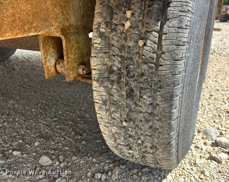 image for item ET3164 1992 Eagle pole trailer