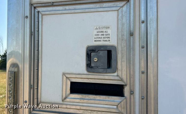 image for item ET3165 2015 Continental Cargo fiber optic splicing trailer