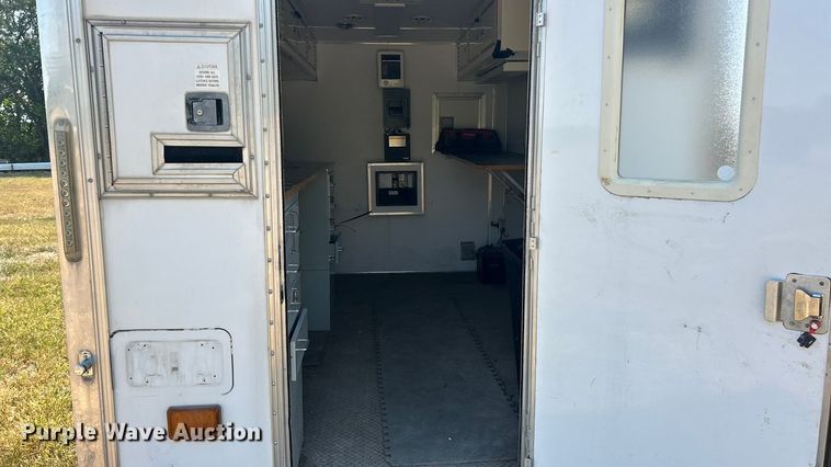 image for item ET3165 2015 Continental Cargo fiber optic splicing trailer