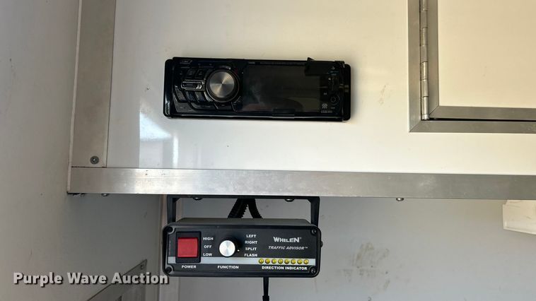 image for item ET3165 2015 Continental Cargo fiber optic splicing trailer