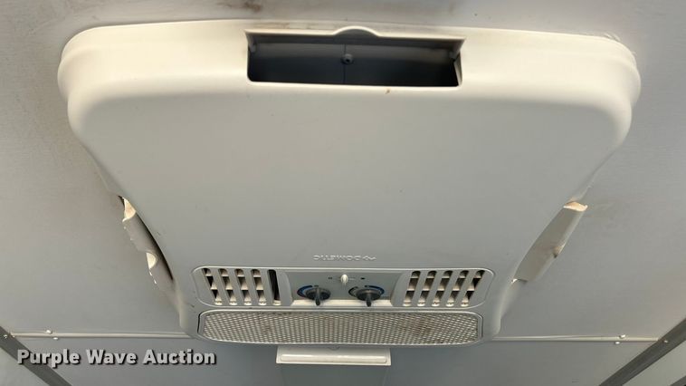 image for item ET3165 2015 Continental Cargo fiber optic splicing trailer