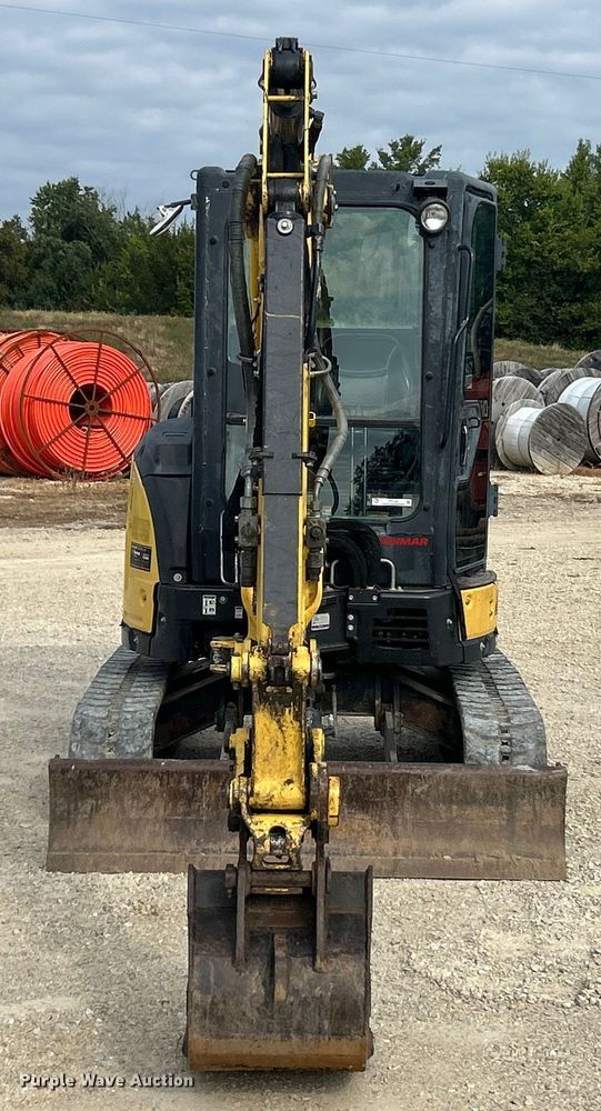 image for item ET3168 2016 Yanmar ViO35-6A mini excavator
