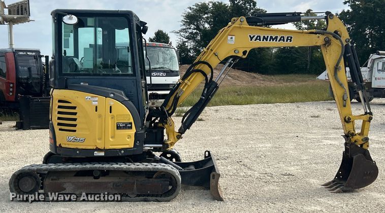image for item ET3168 2016 Yanmar ViO35-6A mini excavator