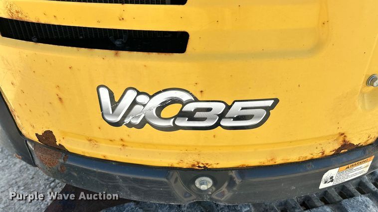 image for item ET3168 2016 Yanmar ViO35-6A mini excavator