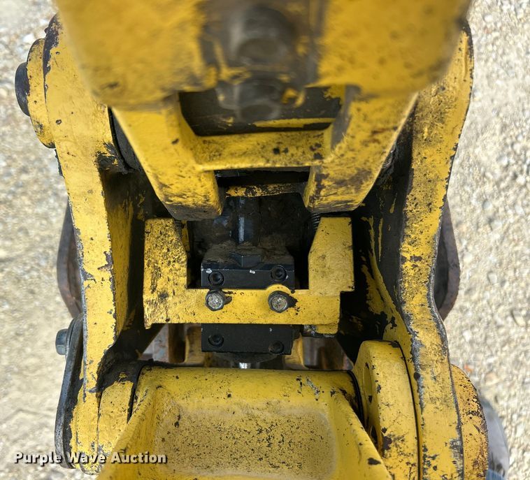 image for item ET3168 2016 Yanmar ViO35-6A mini excavator