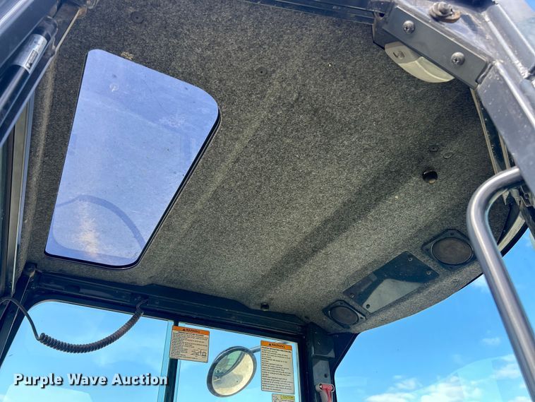 image for item ET3168 2016 Yanmar ViO35-6A mini excavator