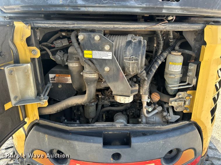 image for item ET3168 2016 Yanmar ViO35-6A mini excavator