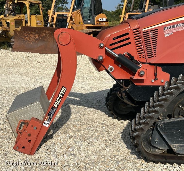 image for item ET3169 2012 Ditch Witch RT115 Quad rock saw