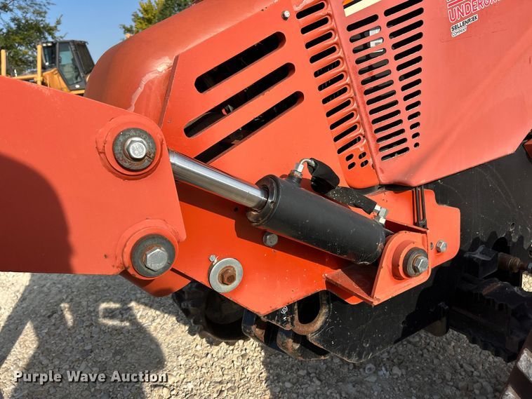 image for item ET3169 2012 Ditch Witch RT115 Quad rock saw