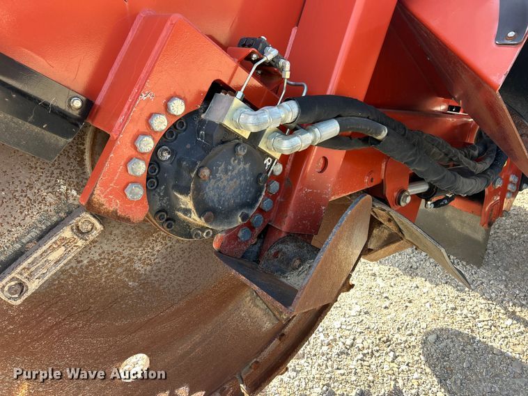 image for item ET3169 2012 Ditch Witch RT115 Quad rock saw