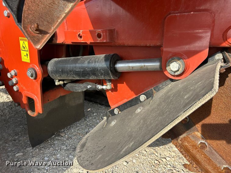 image for item ET3169 2012 Ditch Witch RT115 Quad rock saw