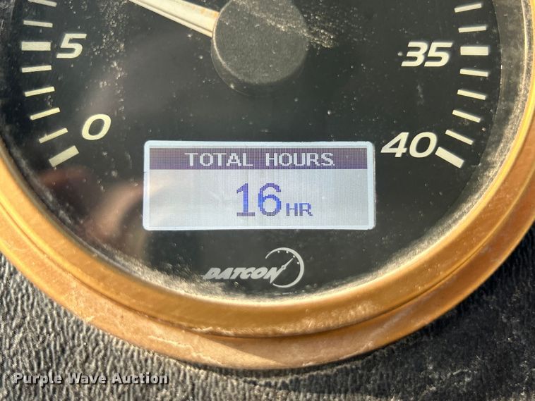 image for item ET3169 2012 Ditch Witch RT115 Quad rock saw