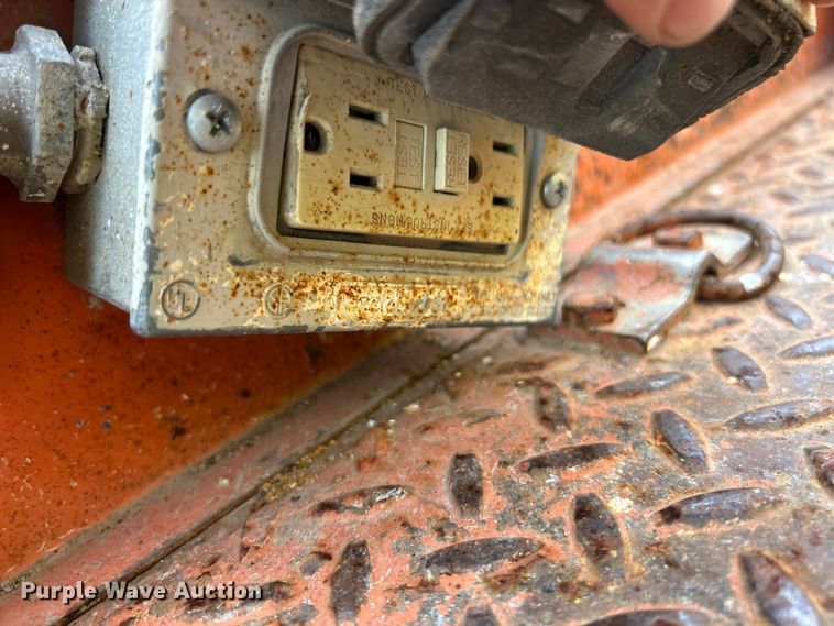 image for item ET3482 Skyjack II3219 scissor lift