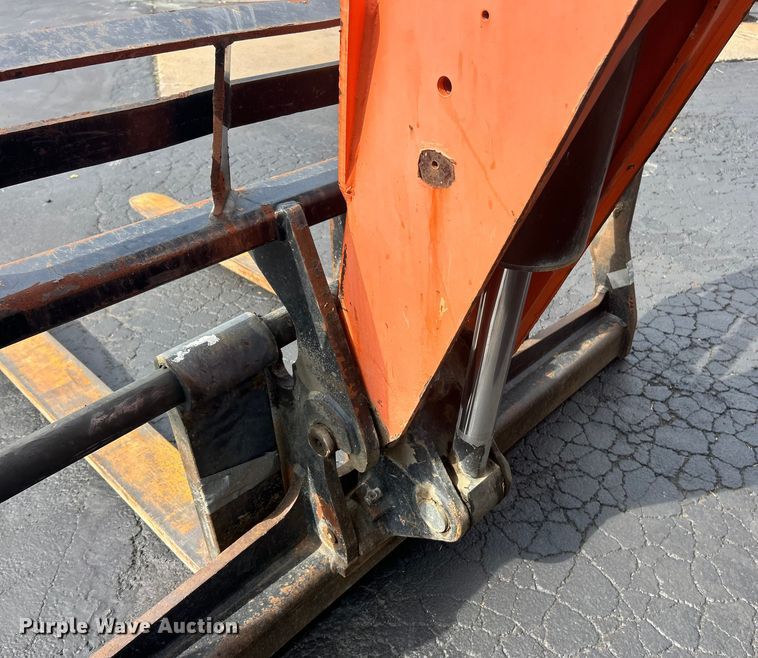 image for item ET3485 2011 JLG G12-55A telehandler