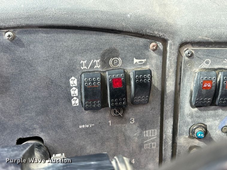 image for item ET3485 2011 JLG G12-55A telehandler