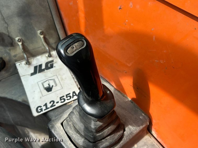 image for item ET3485 2011 JLG G12-55A telehandler