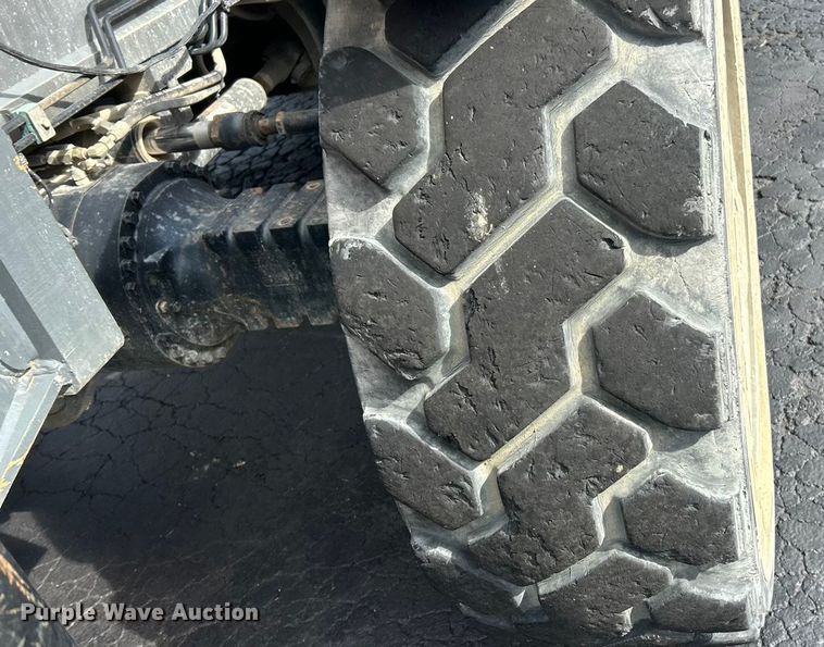 image for item ET3485 2011 JLG G12-55A telehandler