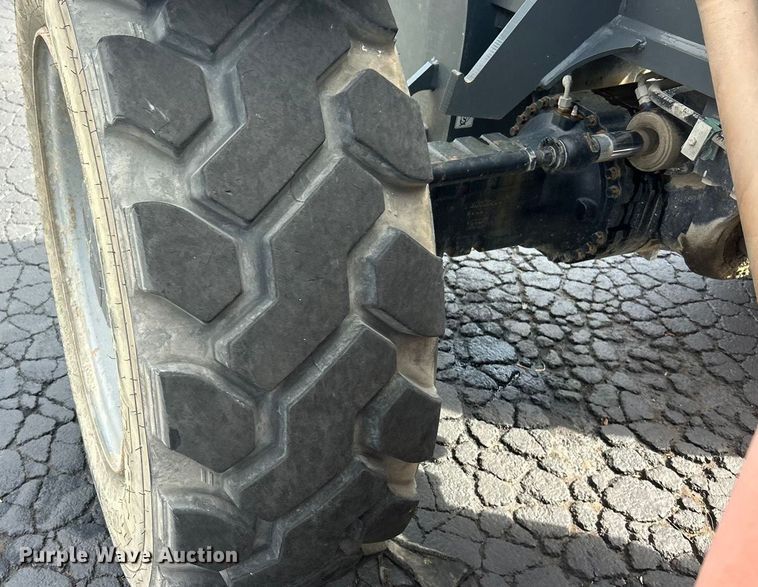 image for item ET3485 2011 JLG G12-55A telehandler