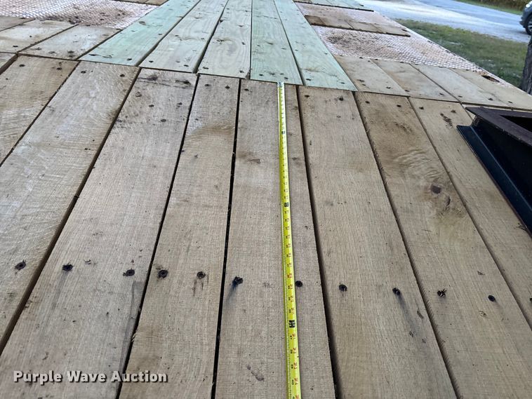 image for item ET4513 2006 Trail King TK40LP-2600 equipment trailer