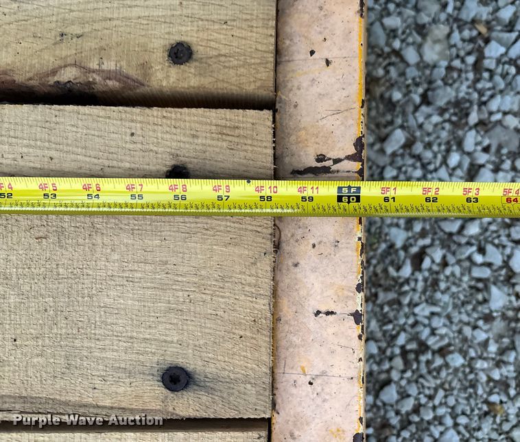 image for item ET4513 2006 Trail King TK40LP-2600 equipment trailer