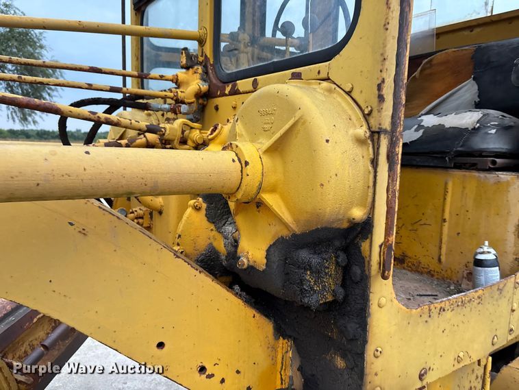 image for item ET4514 Caterpillar motor grader