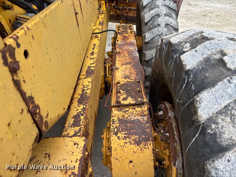 image for item ET4514 Caterpillar motor grader